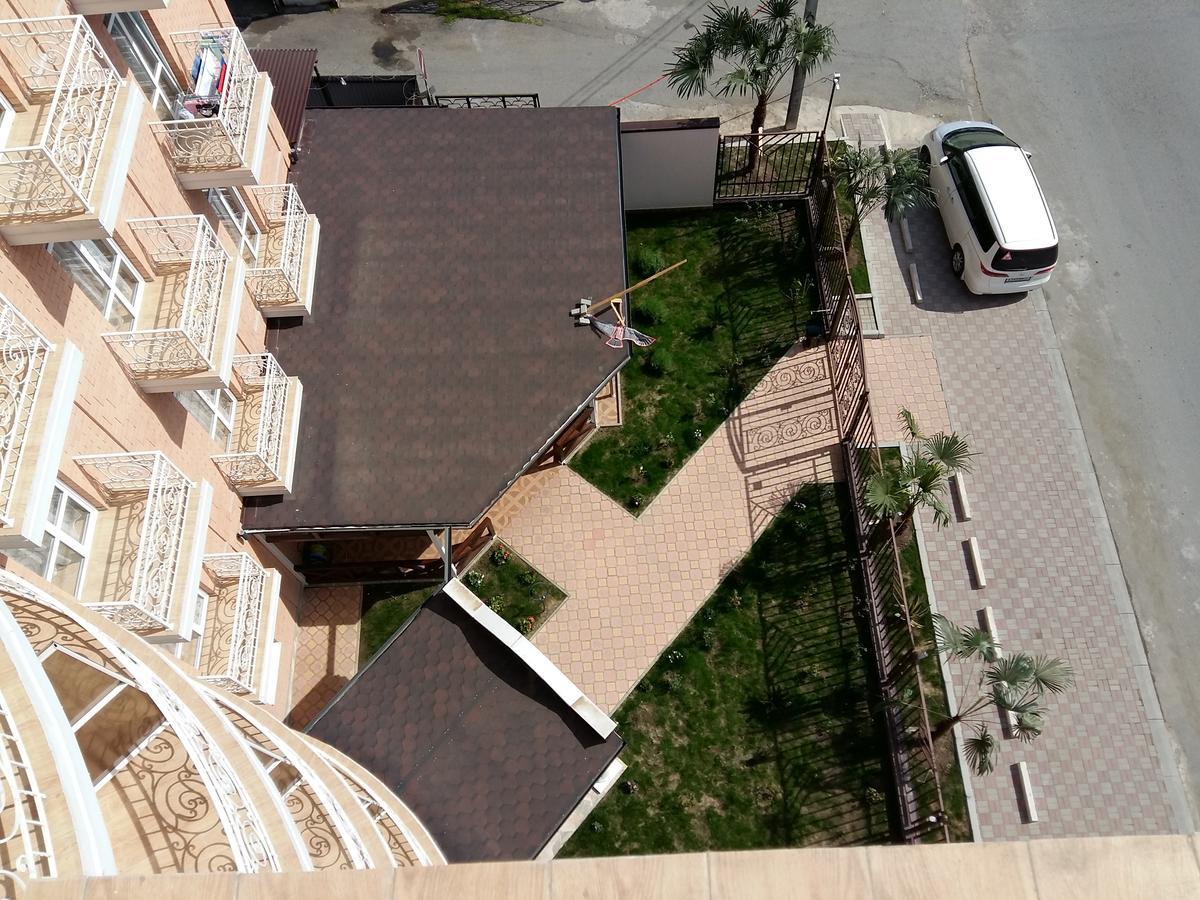 סוקהום Hotel Acra מראה חיצוני תמונה