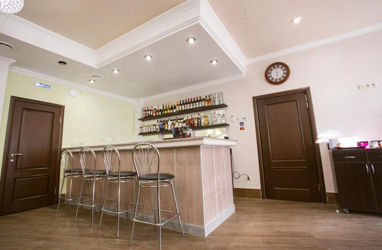 סוקהום Hotel Acra מראה חיצוני תמונה